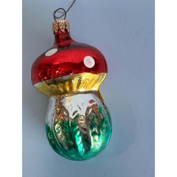 Vintage Blown Glass Red & Green Polka Dot Classic Mushroom Ornament 3" Columbia - Picture 2 of 7